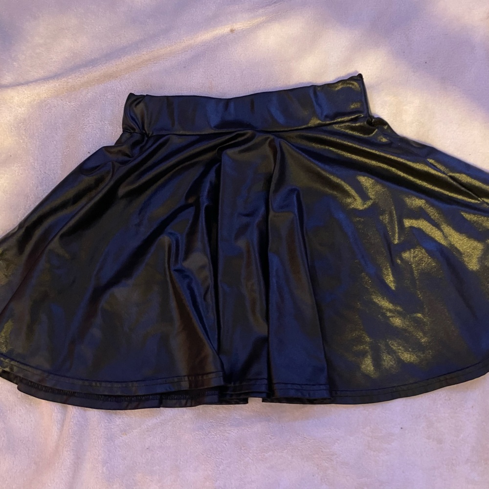 Shiny Fake Leather Pleated Gothic Mini Skirt